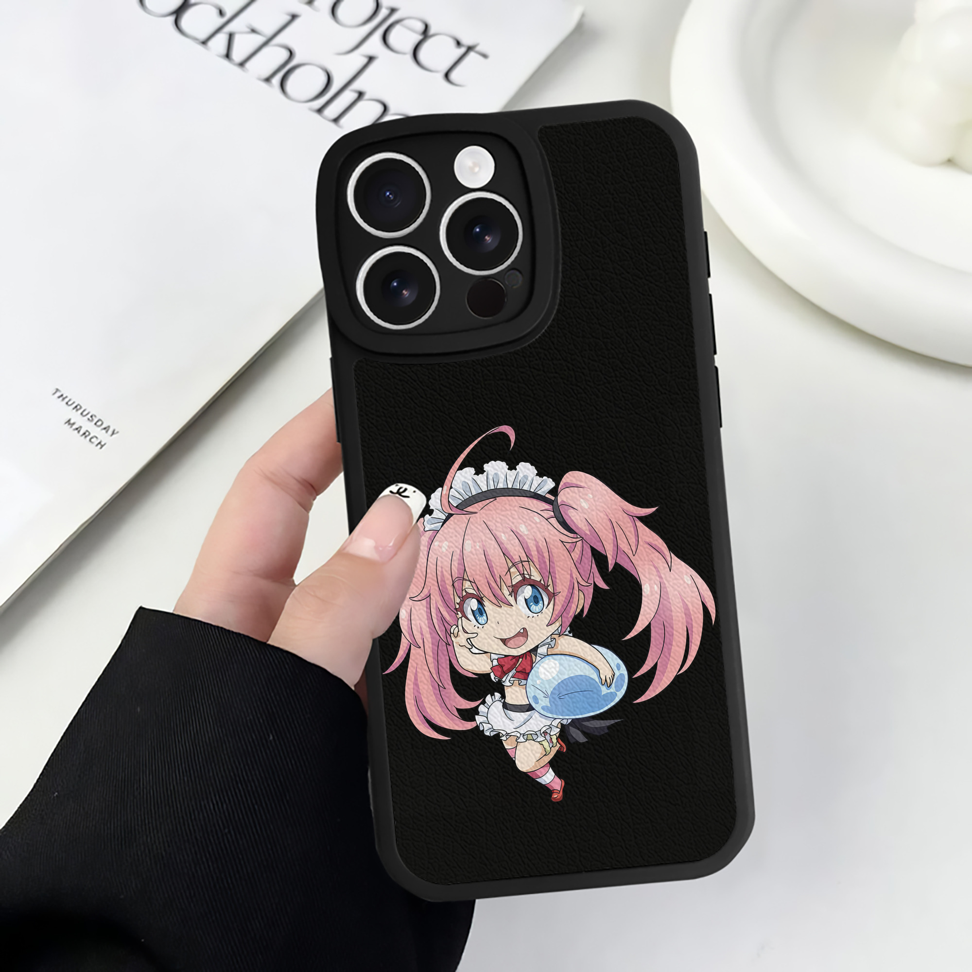 （画像用） 転スラ Regarding Reincarnated to Slime 【iPhone 16シリーズ対応】シリコンスマホケース（レザー調） 材質：シリコン